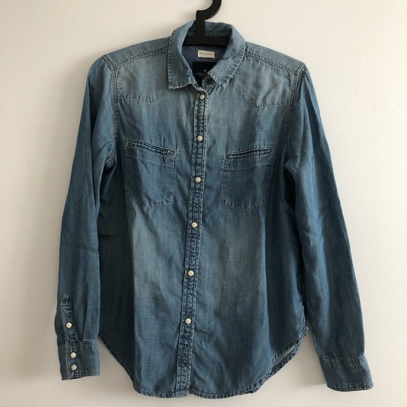 AMERICAN EAGLE Boyfriend Fit Denim Top - Picture 1 of 4